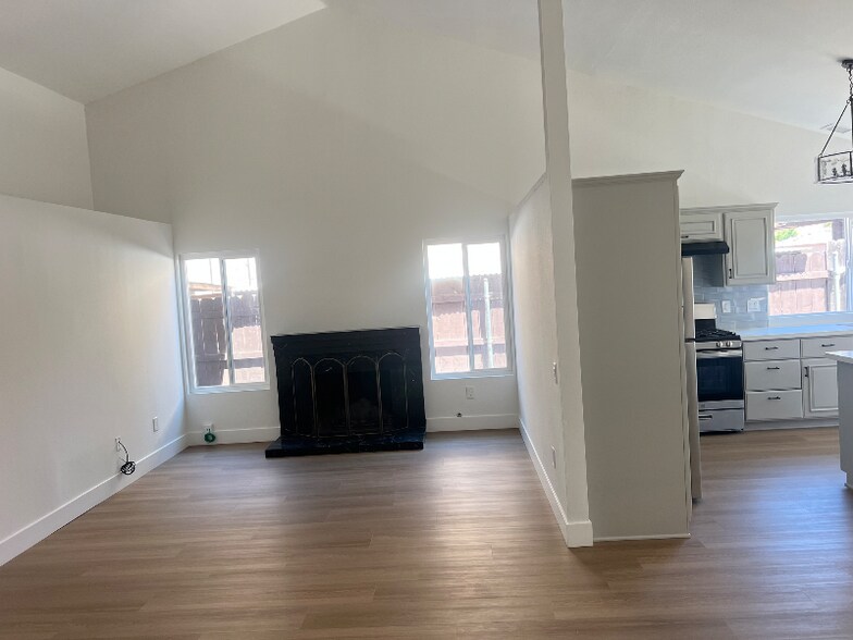 Building Photo - 6313 Kimmy Ct