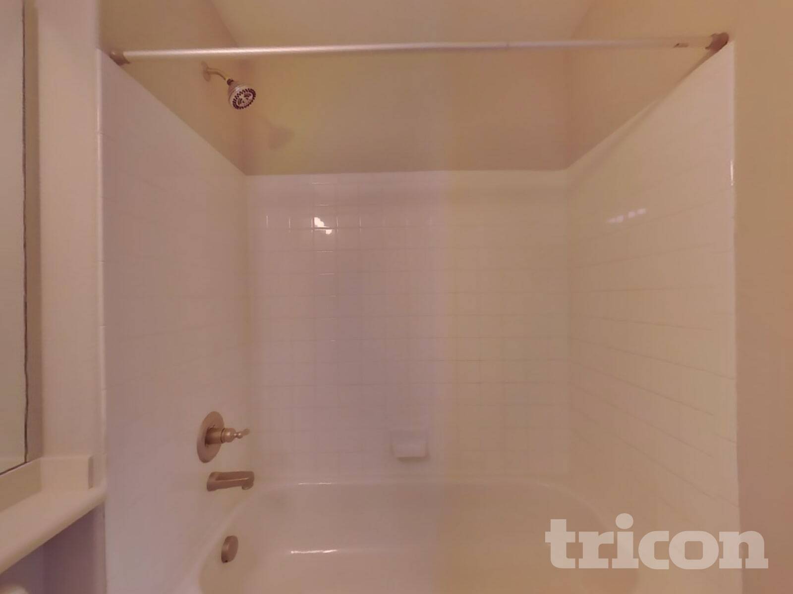 Building Photo - 13829 Josephine Ct