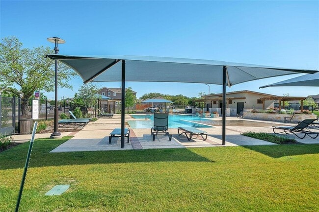 Building Photo - 2045 Arendale Dr