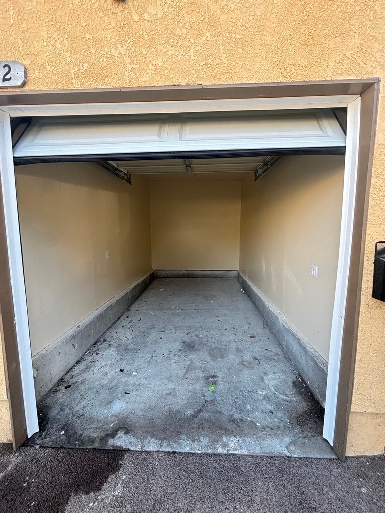 Building Photo - 430 E 118th St