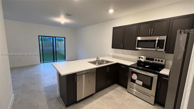 Building Photo - 28704 SW 134th Ct