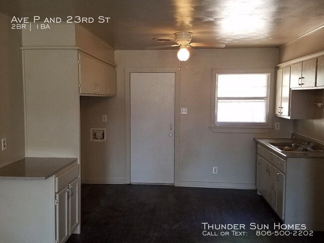 Building Photo - 1610 23rd St - 2 beds, 1 full bath