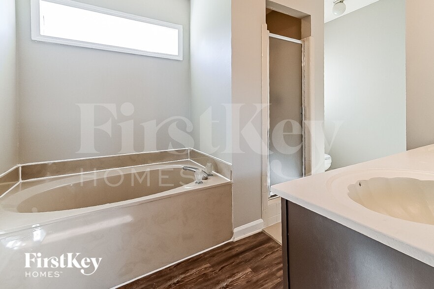 Building Photo - 7075 Germantown Trail