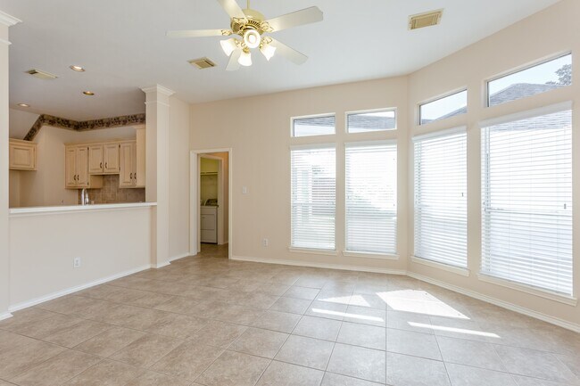 Building Photo - 21915 Rivergate Ct