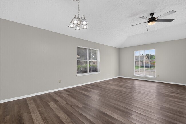 Building Photo - 2403 Autumn Springs Ln
