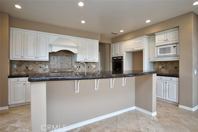 Building Photo - 2449 Highwood Rd