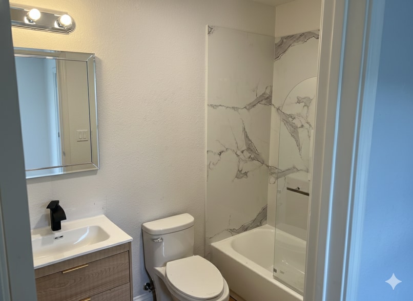 Building Photo - 949 Channing Way