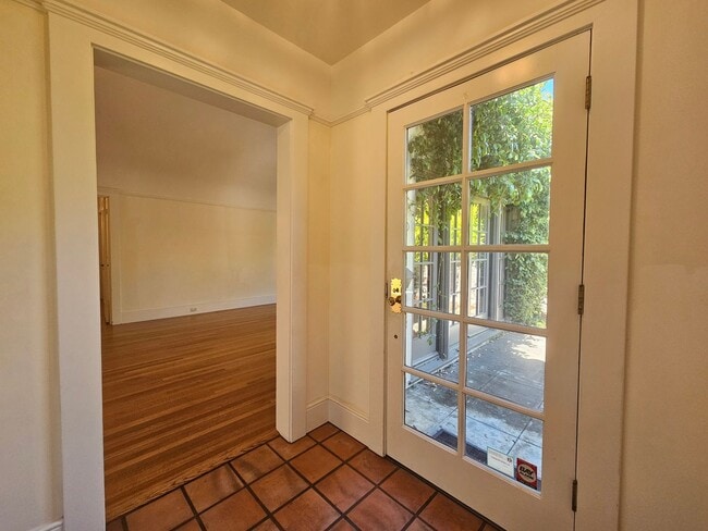 Building Photo - 4-Bedroom Single Family Home in Palo Alto-  lease take over