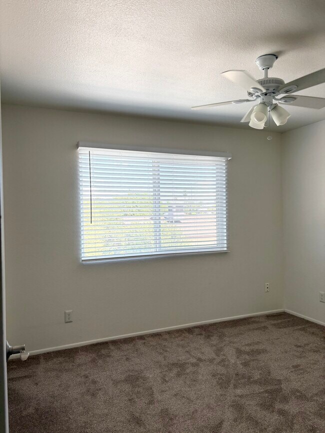 Second Bedroom - 2715 S Cottonwood