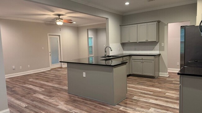 Building Photo - 704 Chilhowee Cir