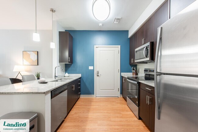 Building Photo - 1111 Stratford Ave