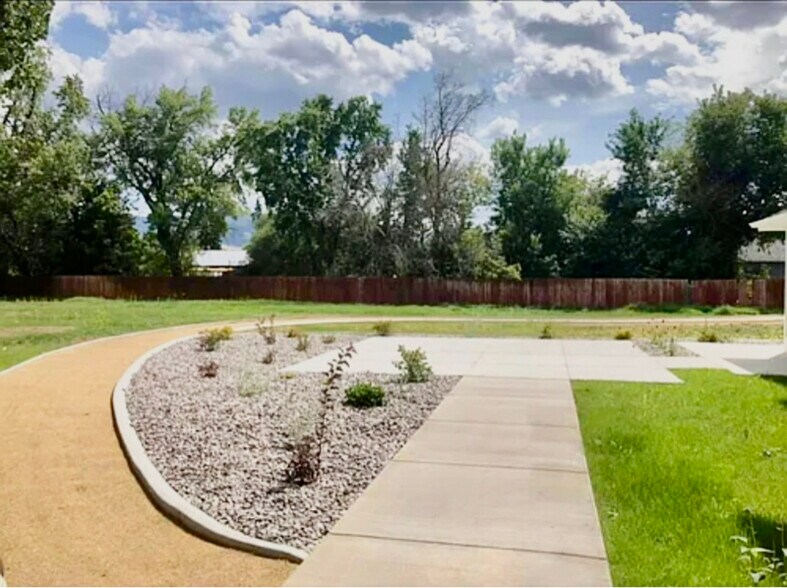 Building Photo - 1821 Wyoming St