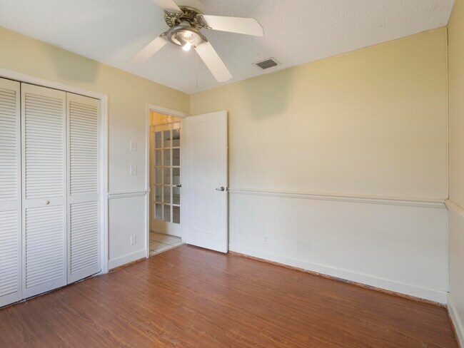 Building Photo - 1201 Pine Sage Cir