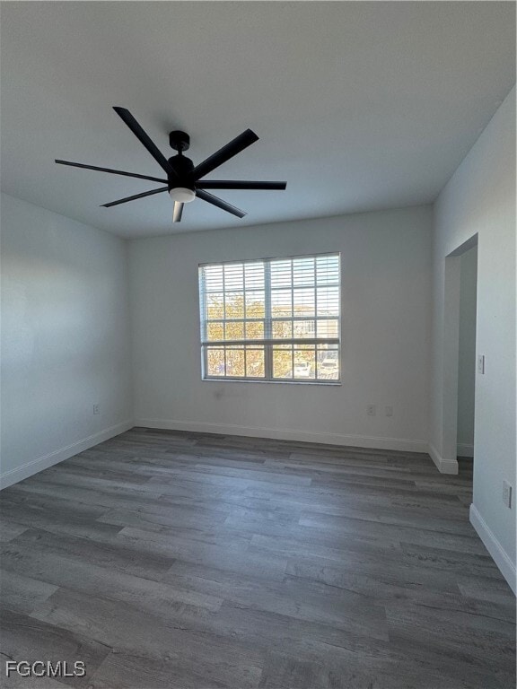 Building Photo - 3825 Schoolhouse Rd E