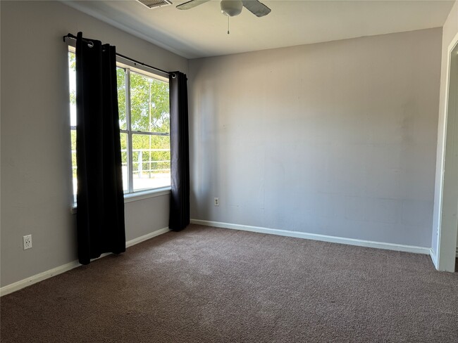 Building Photo - 4714 Willow St
