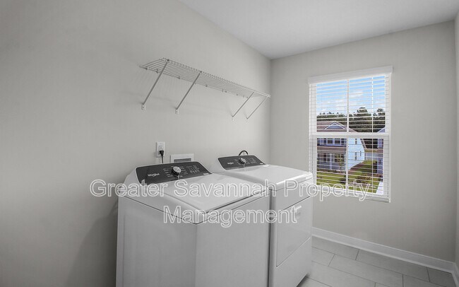 Building Photo - 109 Sweetwood Cir