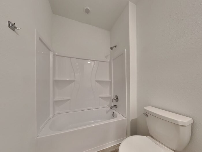 Building Photo - 9005 Latigo Ln