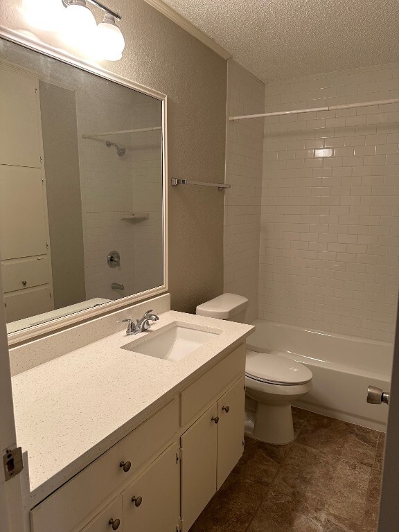 Building Photo - 1614 Plateau Ridge