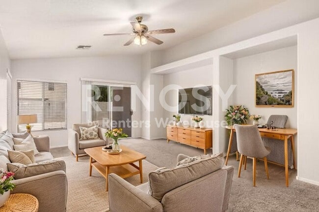 Building Photo - Ideal 3 Br 2 Ba 2 Cg Home Near Loop 303 & Greenway in Surprise!