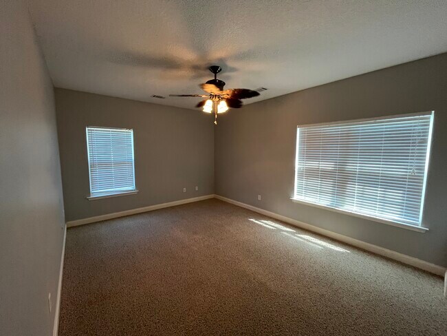 Building Photo - 119 Bull Bay Dr