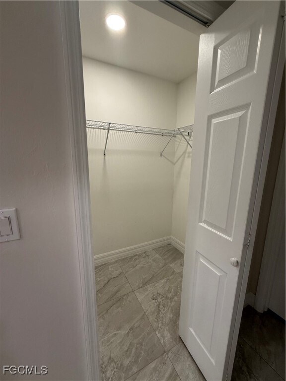 Building Photo - 721 Anaconda Ave S