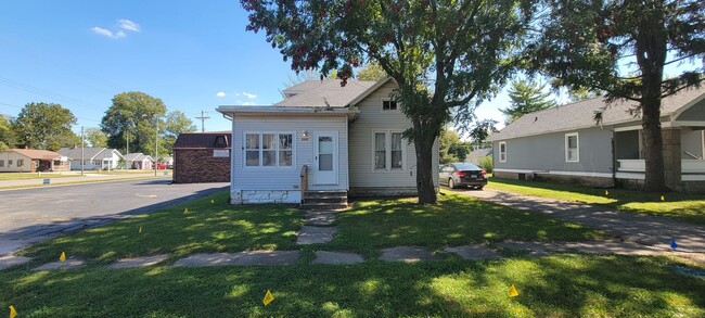 Building Photo - 1515 11th St