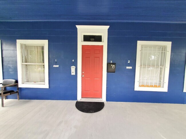 Building Photo - 1478 Johns St