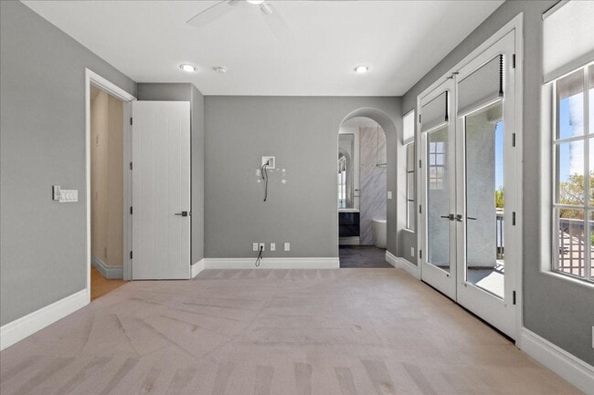Building Photo - 3043 Red Springs Dr