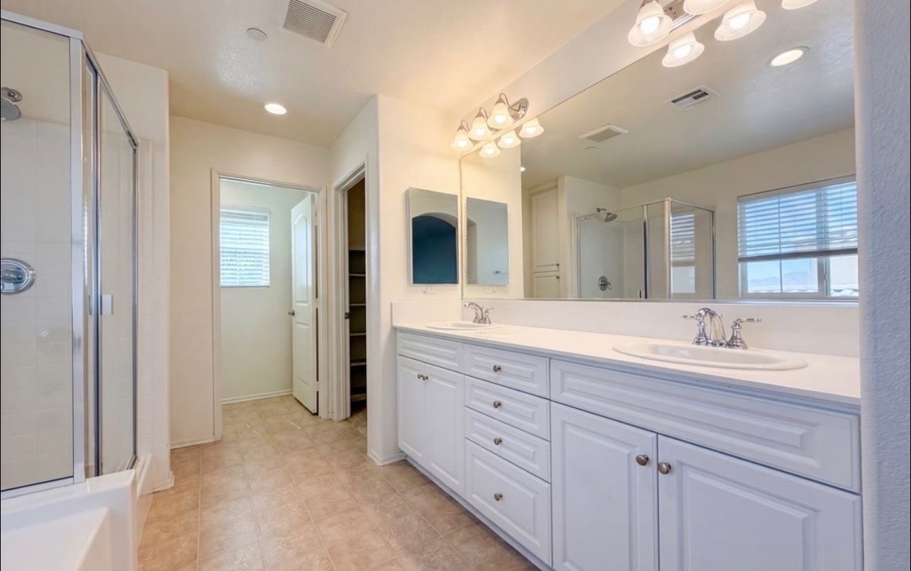 Building Photo - 15110 Paseo Verde Pl