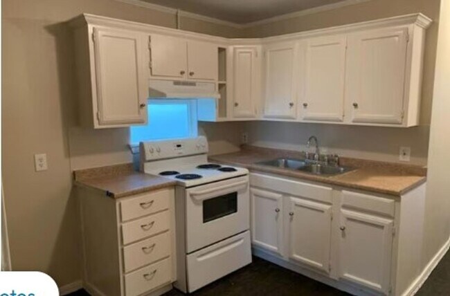 Building Photo - Cozy 2 Bed, 2 Bath Home in Vibrant Old East Dallas