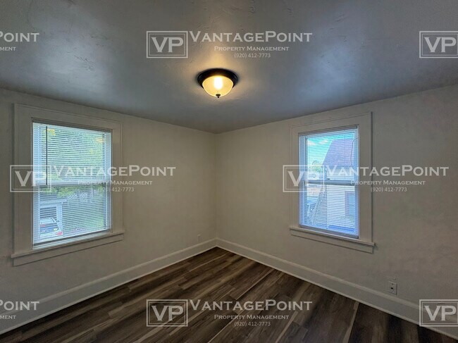 Building Photo - 1517A Oregon St