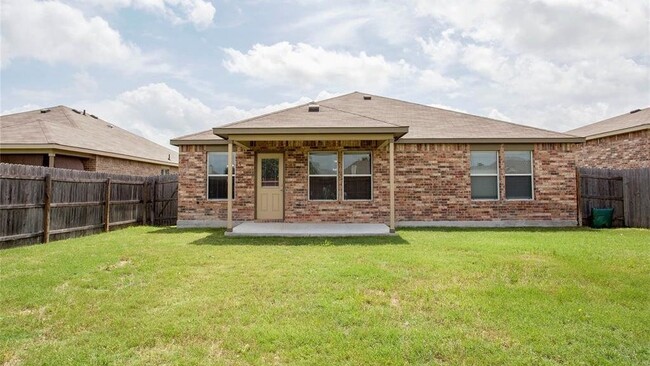 Building Photo - 5716 Hopkins Dr