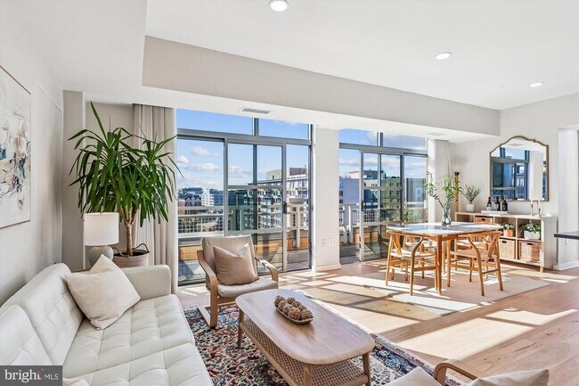 Building Photo - 475 K St NW