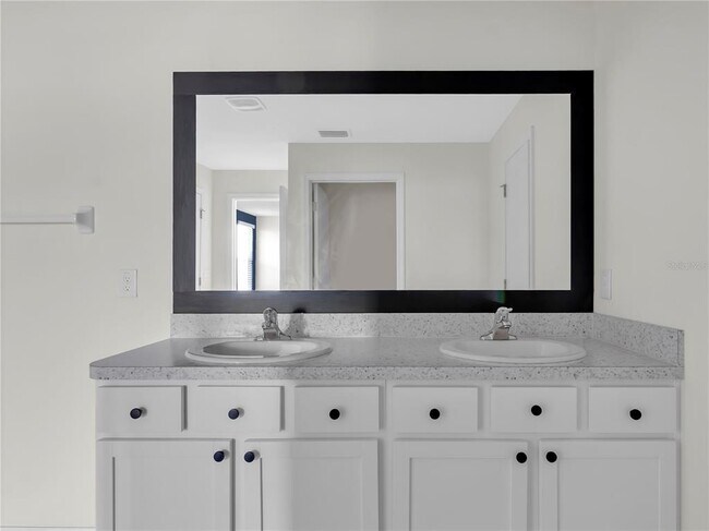 Building Photo - 16728 Kingman Reef St