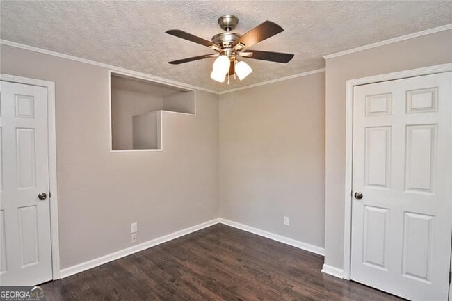 Building Photo - 86 Regency Way SE