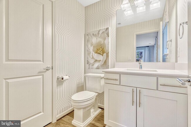 Building Photo - 21491 Willow Breeze Sq
