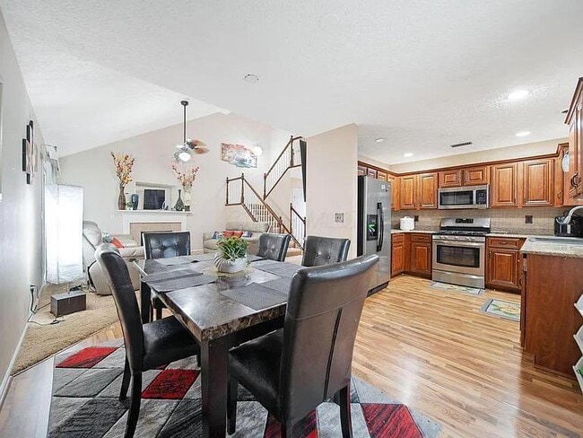 Building Photo - 8283 Tegmen St