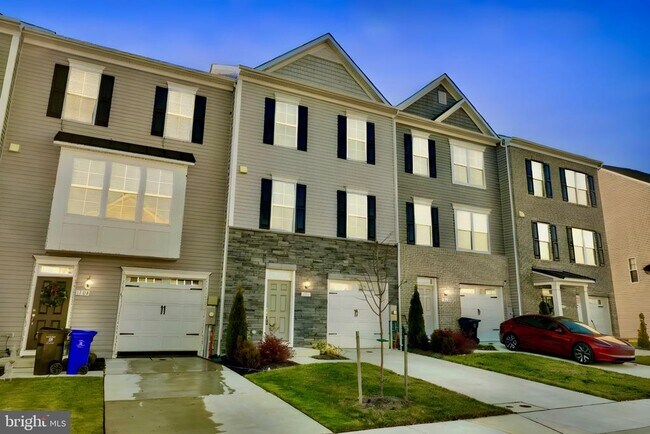 Building Photo - 1106 Overlook Wy