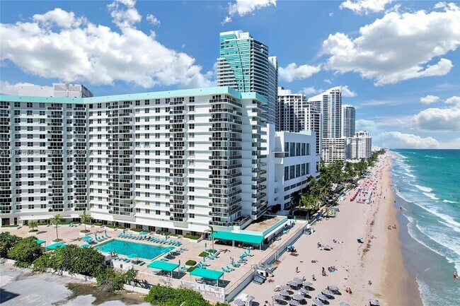 Building Photo - 3725 S Ocean Dr