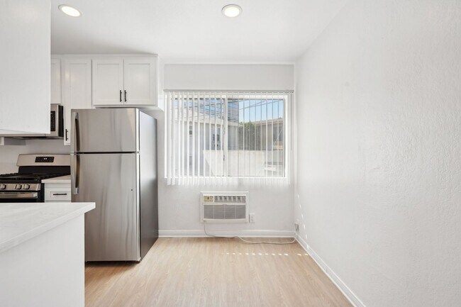 Interior Photo - Texas L.A