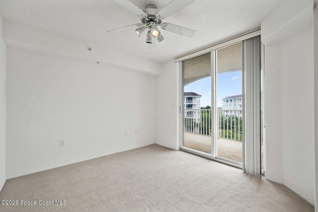 Building Photo - 820 Del Rio Way