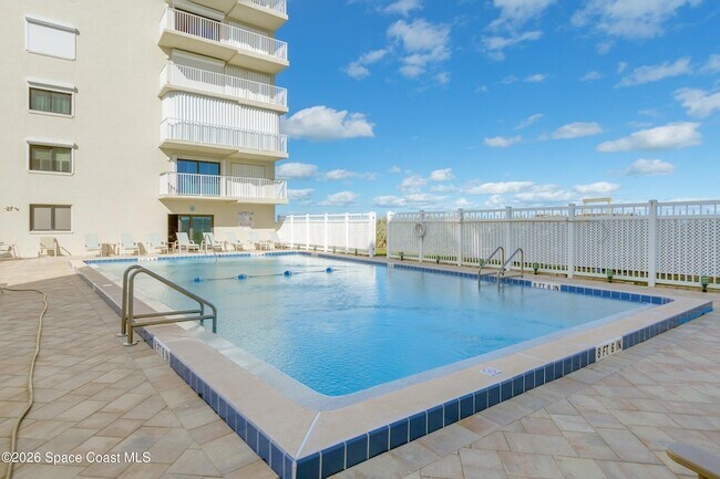 Building Photo - 403 Jimmy Buffett Mem Hwy