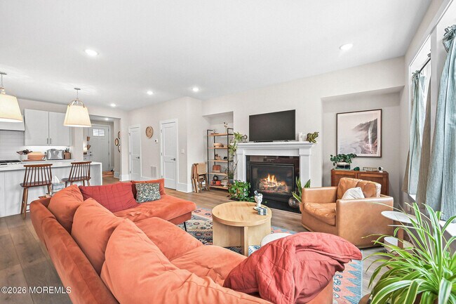 Building Photo - 4039 Heron Dr