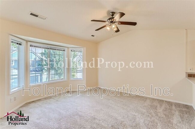 Building Photo - 17880 SW Arbela Ct