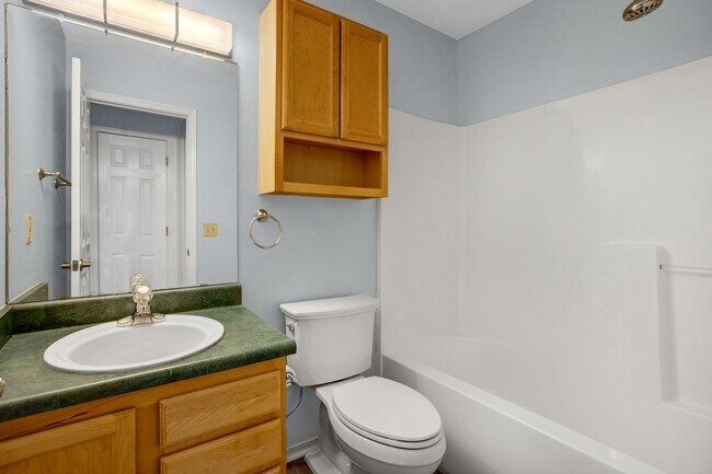 Building Photo - Beautiful Ground Floor Burro Ranch Condo!