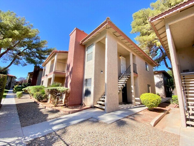 Primary Photo - BEAUTIFUL 2 BED 2 BATH SECOND FLOOR CENTRAL LAS VEGAS CONDO