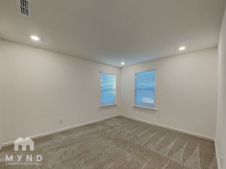 Building Photo - 50 Artemas Ward Dr