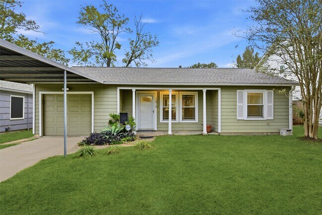 Primary Photo - 1814 Chantilly Ln