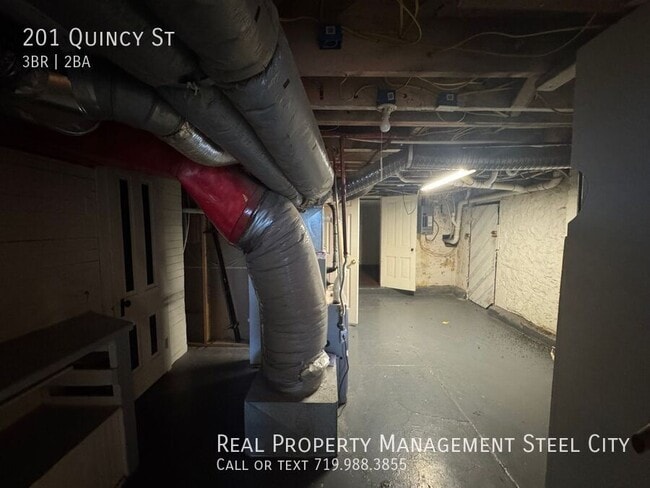 Building Photo - 201 Quincy St