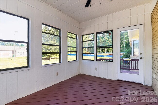 Building Photo - 8109 Reames Rd